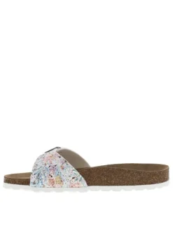 Mules argentées avec une boucle à ardillon et des sequins multicolores