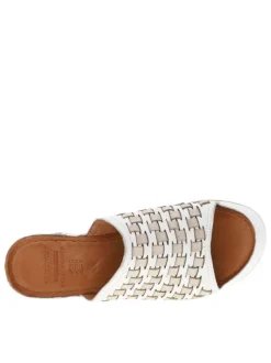 Mules blanches avec empiècements beiges en cuir à talon compensé haut