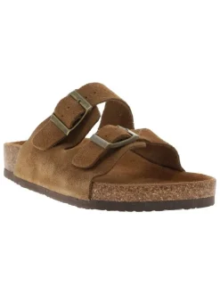 Mules camel en cuir avec un talon plat et deux boucles à ardillon