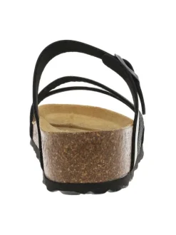 Mules en cuir noires à talon compensé avec une boucle à ardillon