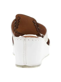 Mules Fanni en cuir blanches et dorées avec un talon semi-compensé