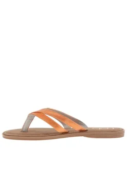 Mules Izel orange avec un logo métallique doré et un entre-doigt