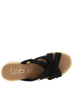 Mules noires avec un talon semi-compensée et des sangles croisées