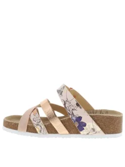 Mules roses fleuries avec un talon plat et une boucle à ardillon
