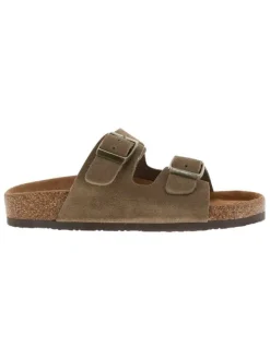 Mules taupe en cuir avec un talon plat et deux boucles à ardillon
