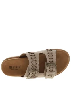 Mules taupe en suède à semelle plate et à sangles à boucle à ardillon