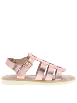 Nu-pieds rose avec un talon plat et une boucle à ardillon dorée