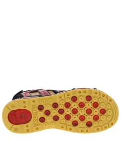 Nu-pieds rouges à semelle plate et à bandes auto-agrippantes