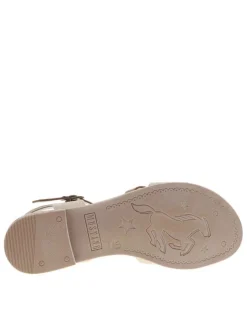Nu-pieds beiges à semelle plate avec une fermeture à boucle à ardillon