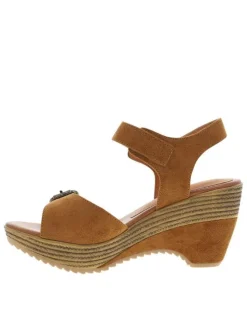 Nu-pieds camel à semelle compensé haut et à boucle à ardillon