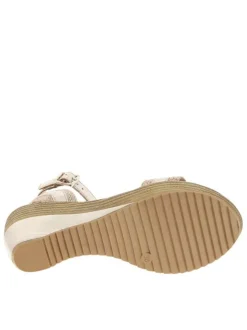 Nu-pieds dorés aspect métallisé avec boucle à ardillon et talon compensé haut