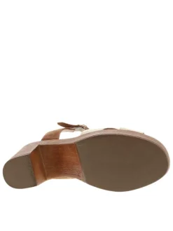 Nu-pieds en cuir noisette à semelle décrochée haute et à boucle à ardillon