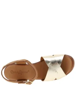 Nu-pieds en cuir noisette à semelle décrochée haute et à boucle à ardillon