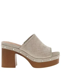 Nu-pieds en cuir nubuck tressé blanc cassé à semelle aspect boisé et talon haut