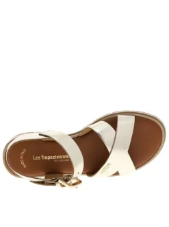 Nu-pieds en cuir or à semelle décrochée bas et à boucle à ardillon