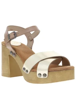 Nu-pieds en cuir platine style sabot avec un talon décroché haut