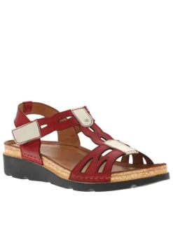 Nu-pieds en cuir rouges avec un talon semi-compensé et une bande auto-agrippante
