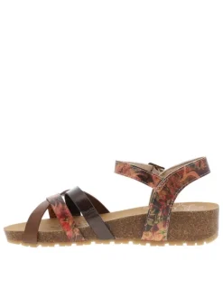Nu-pieds marron à semelle compensée bas et à boucle à ardillon