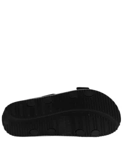 Nu-pieds noirs avec un talon plat et 2 boucles à ardillon avec clous