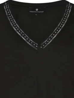 Nu-pieds noirs à semelle décrochée bas avec une boucle à ardillon