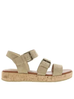 Nu-pieds sable à semelle compensé bas et une fermeture à boucle à ardillon