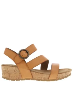 Nu-pieds simili cuir patiné beige à talon compensé haut aspect liège et boucle