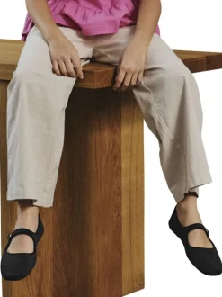 Pantalon chino en lin et coton beige uni pourvu d'une taille élastiquée