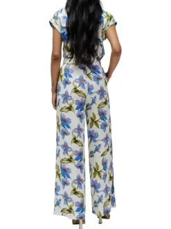 Pantalon blanc à fleurs bleues avec une coupe large et fluide et à taille haute