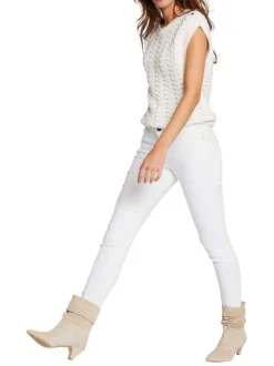 Pantalon blanc uni avec une coupe slim et une taille intermédiaire