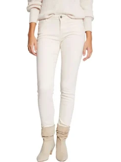 Pantalon blanc uni avec une coupe slim et une taille intermédiaire