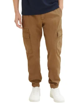 Pantalon Cargo en coton camel uni avec une coupe cargo et des poches latérales