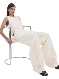 Pantalon chino beige à rayures pourvu d'une coupe bootcut et d'une taille haute