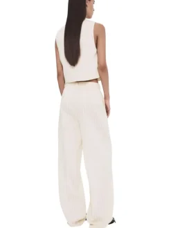 Pantalon chino beige à rayures pourvu d'une coupe bootcut et d'une taille haute