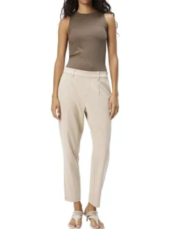 Pantalon chino beige uni pourvu d'une coupe slim et d'une taille intermédiaire