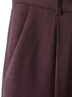 Pantalon chino bordeaux uni pourvu d'une taille intermédiaire
