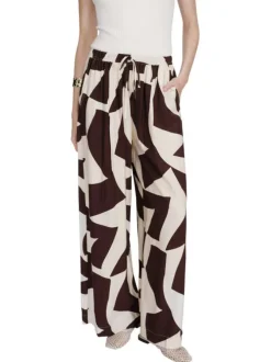 Pantalon chino chocolat et écru avec des motifs et une coupe flare