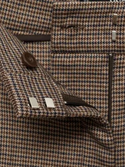 Pantalon chino chocolat à motif pied de poule avec une coupe bootcut et 2 poches
