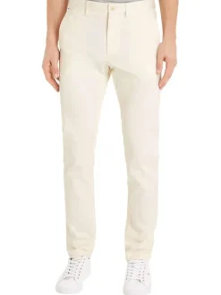 Pantalon chino en coton biologique mélangé écru uni avec une coupe slim