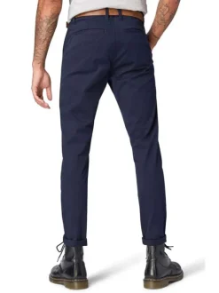 Pantalon Chino en coton marine uni avec une coupe slim et des poches latérales