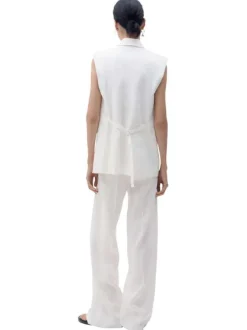 Pantalon chino en lin blanc uni avec une coupe droite et une taille mi-haute