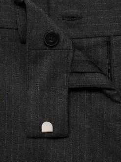 Pantalon chino gris à rayures tennis avec une coupe droite et 4 poches