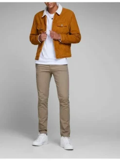 Pantalon chino Marco beige uni en coton avec une coupe slim et des poches