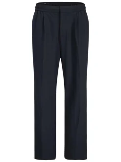 Pantalon chino marine à plis pourvu d'une coupe droite et de poches plaquées