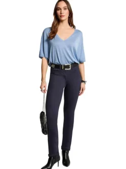 Pantalon Chino marine uni avec une coupe slim à zip et bouton