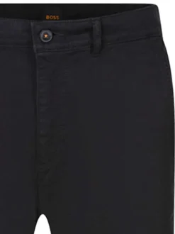 Pantalon Chino noir en coton avec une coupe ajustée et logo brodé