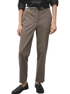 Pantalon chino taupe à motif chevronné avec une coupe droite