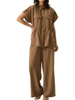 Pantalon chino taupe uni pourvu d'une coupe fluide et d'une taille haute