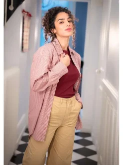 Pantalon Claire en coton biologique beige uni avec une coupe bootcut