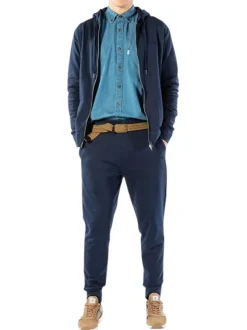 Pantalon de jogging en coton mélangé marine avec une coupe slim et 2 poches