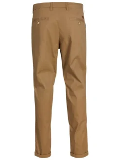 Pantalon en coton camel uni avec une coupe slim et des poches boutonnées